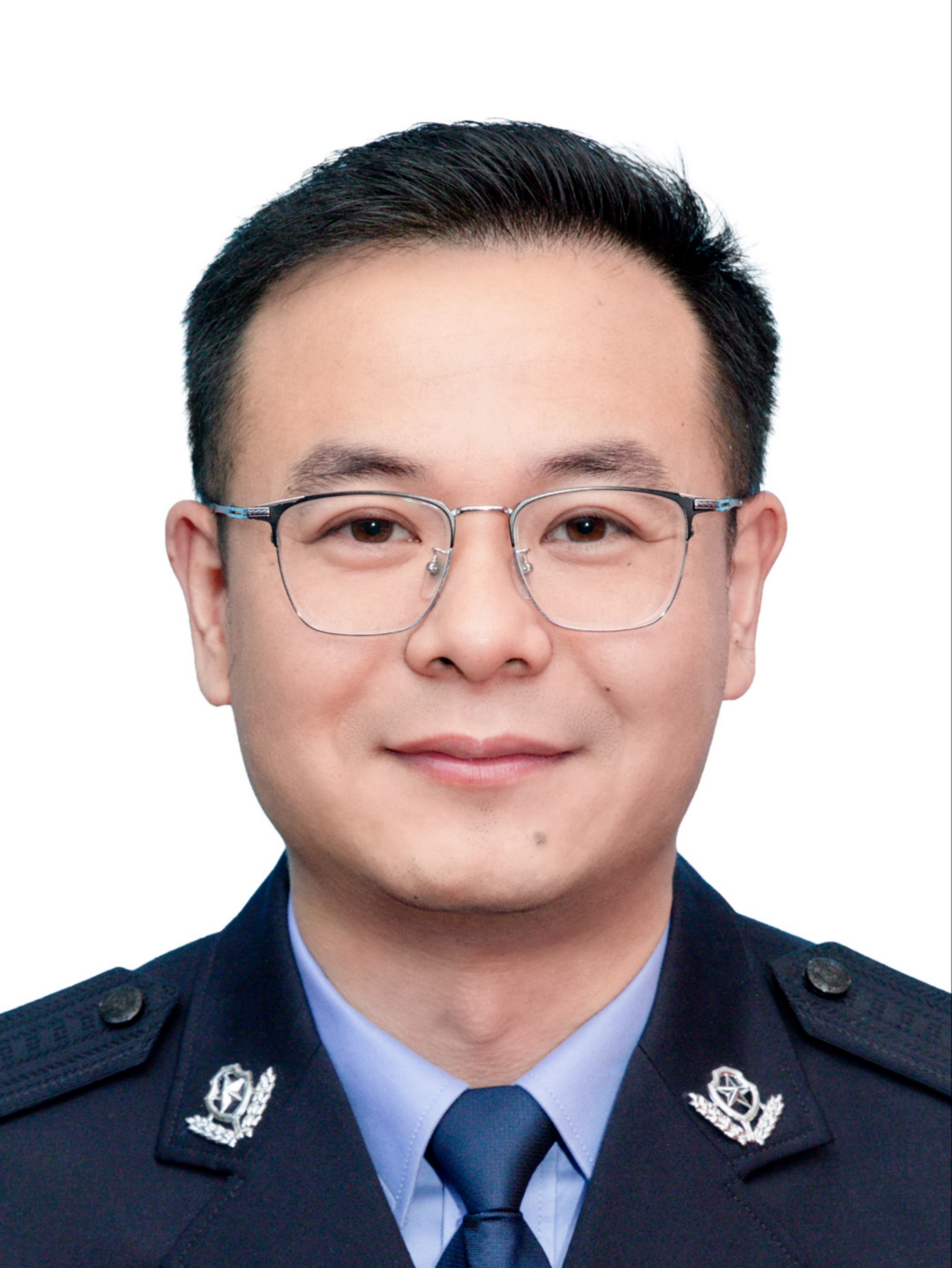 李林