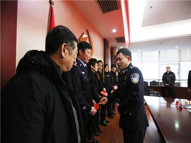 12c1775f4b36413eaaf18eec0aa39013.jpg 12c1775f4b36413eaaf18eec0aa39013.jpg