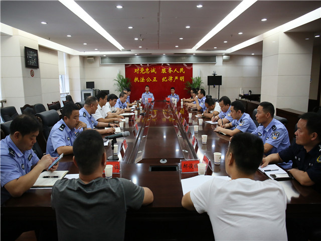 f7e9be765e294d71ae59f77235adca5e.jpg f7e9be765e294d71ae59f77235adca5e.jpg