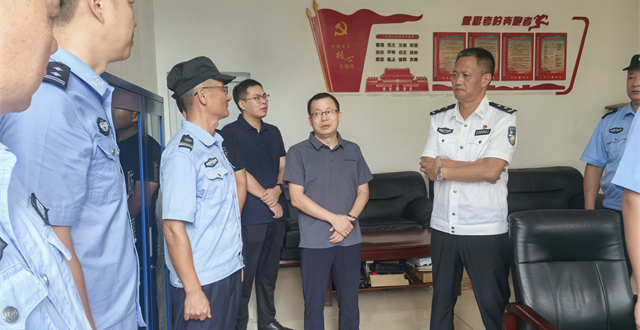 张永强督导检查市“四大家”机关单位内保及河街暑期治安防控工作