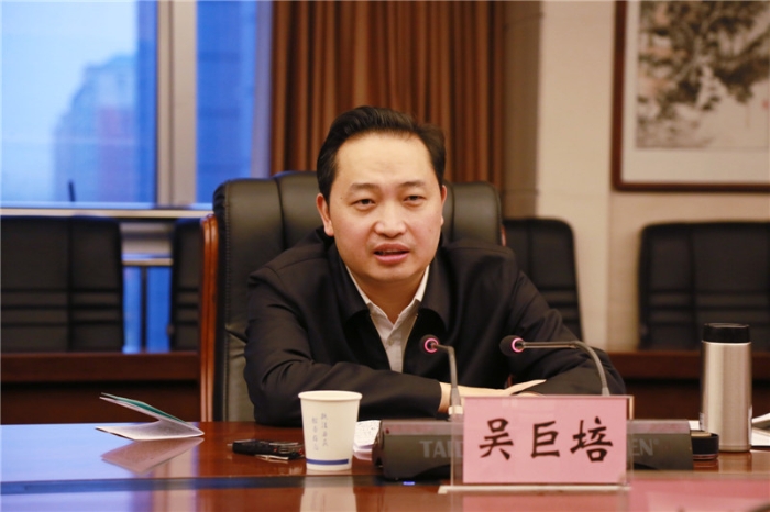 吴巨培同志调研指导常德公安工作